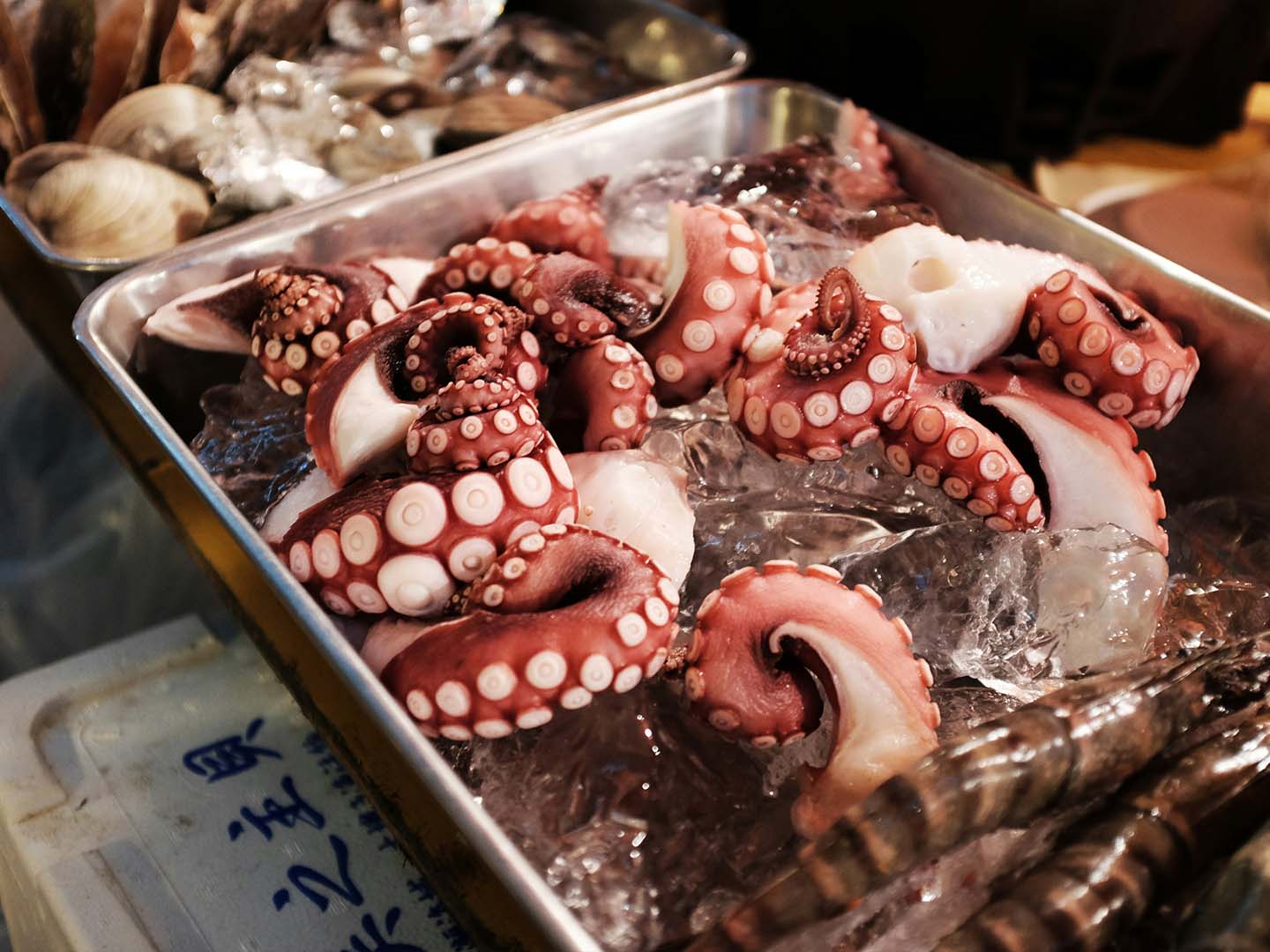 What to Expect at Your First Seafood Boil Experience